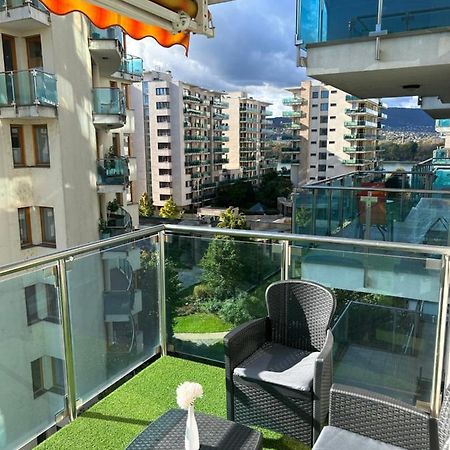 Marina Bay Apartman Budapeste Exterior foto